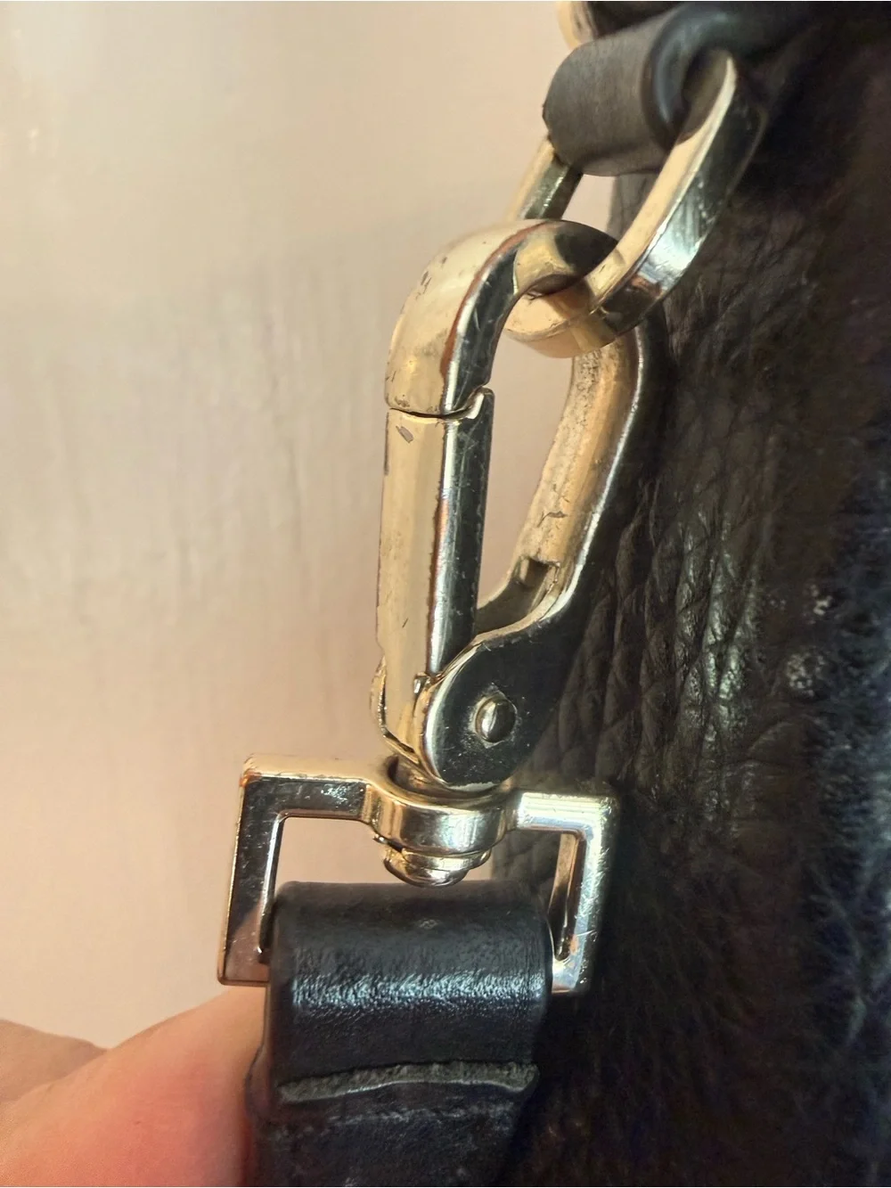 kate spade black pebbled leather shoulder bag with tassel